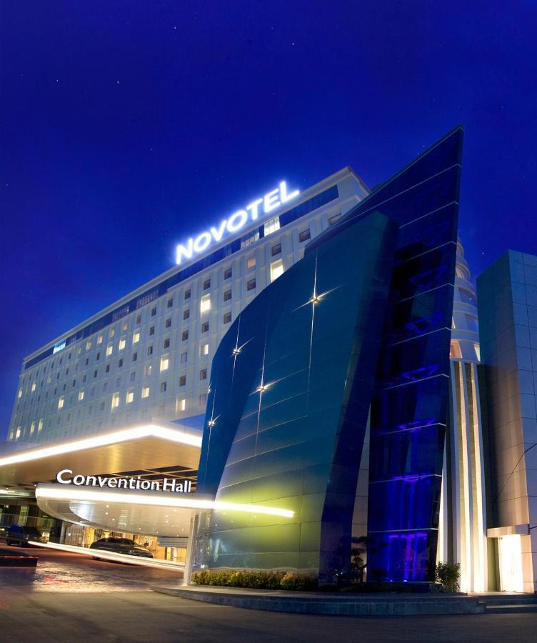 Novotel Bangka Hotel&Convention Center Pangkal Pinang Exterior foto